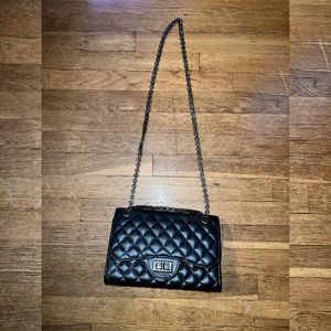 Quilted Black Shoulder/Crossbody Purse